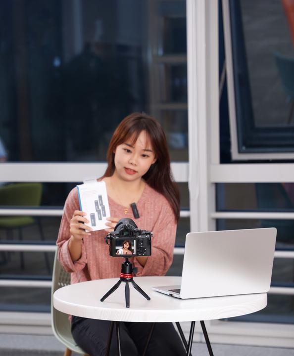 Image du produit Boya Microphone sans fil BY-W4 pour smartphone