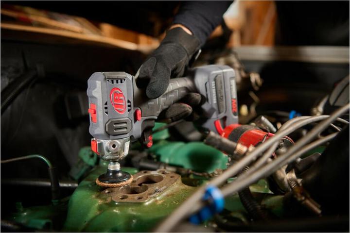 Produktbild Ingersoll 1892 Ingersoll Rand Akku-Schleif-/Poliermaschine G4621 20V mit Akkus und Ladegerät (G4621-K22-EU)