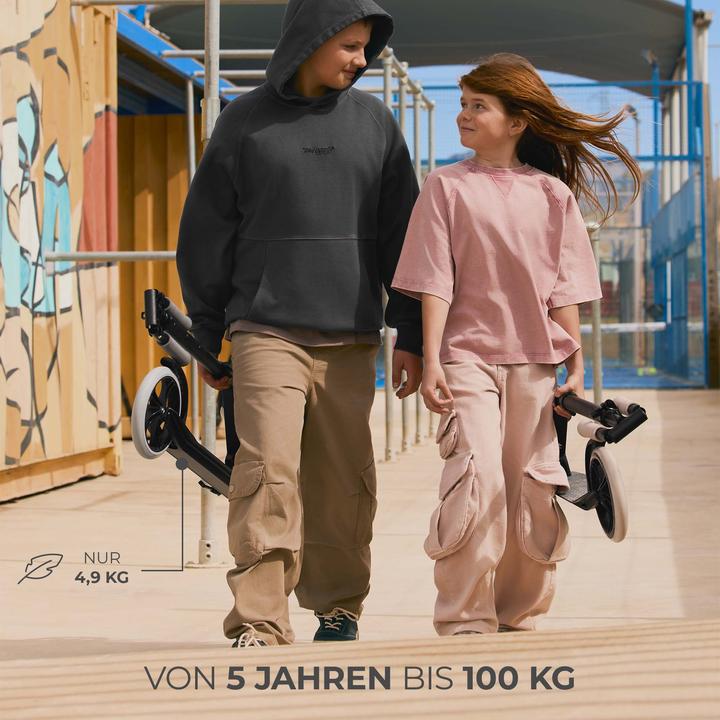 Actual product image KinderKraft scooter FREELY black