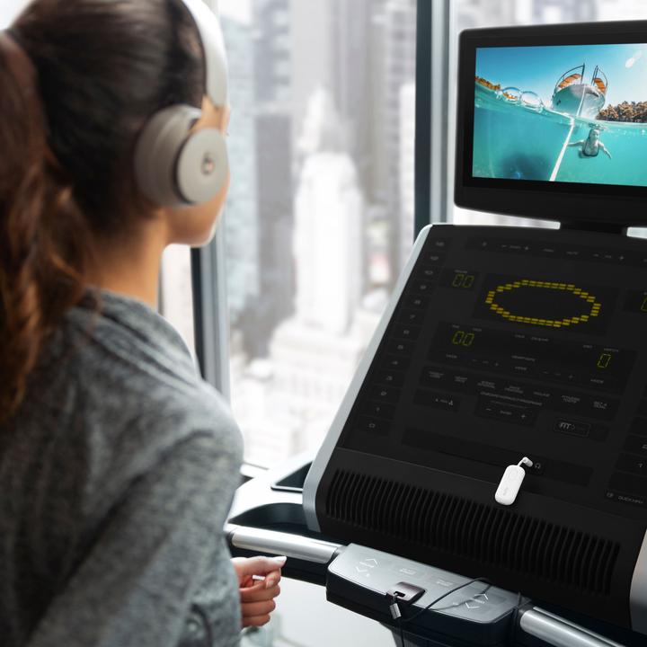 Actual product image TwelveSouth AirFly Pro Deluxe (Transmitter & Receiver)