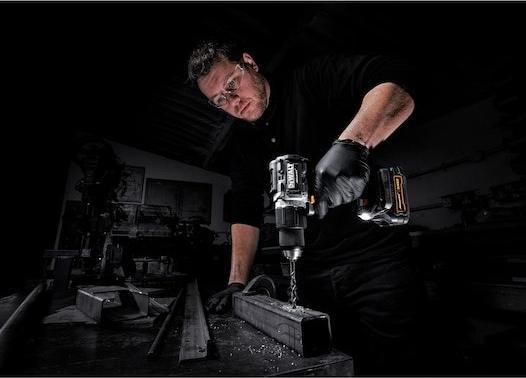 Image du produit DeWalt Visseuse à percussion McLaren (Fonctionnement sur batterie)