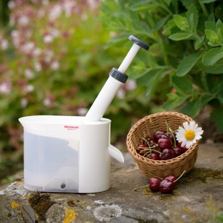 Actual product image Westmark Cherry pit