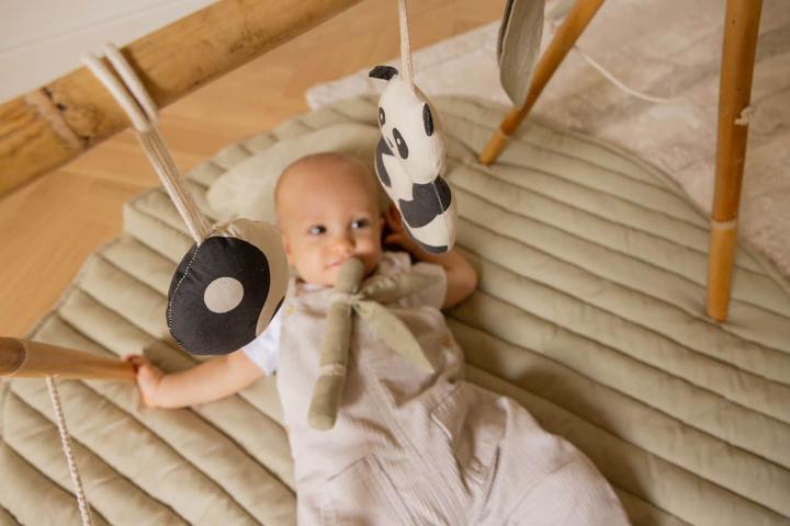 Produktbild Lorena Canals Set of 3 rattle toy hangers - Panda