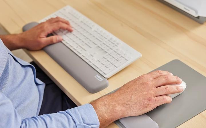 Produktbild Fellowes Breyta marineblau Tastatur-Handgelenkauflage 47 cm