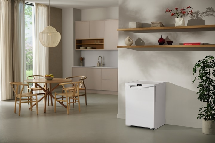 Produktbild Miele F 4001 C (Freistehend, 107 l)