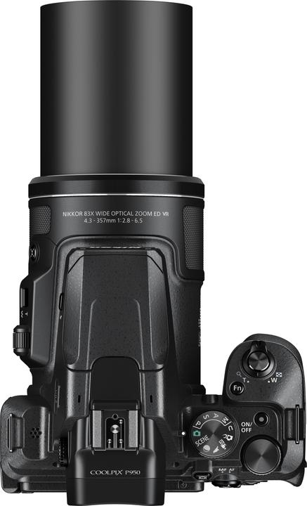 Produktbild Nikon Coolpix P950 (4.3 - 357 mm, 16 Mpx, 1/2,3'')
