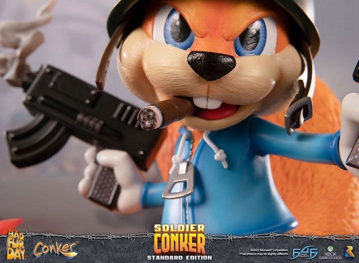Actual product image First 4 Figures ST Conker's Bad Fur Day : Soldier Conker 33cm
