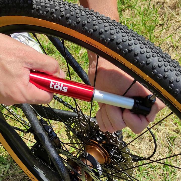 Image du produit Töls Pompe à main Aina, rouge