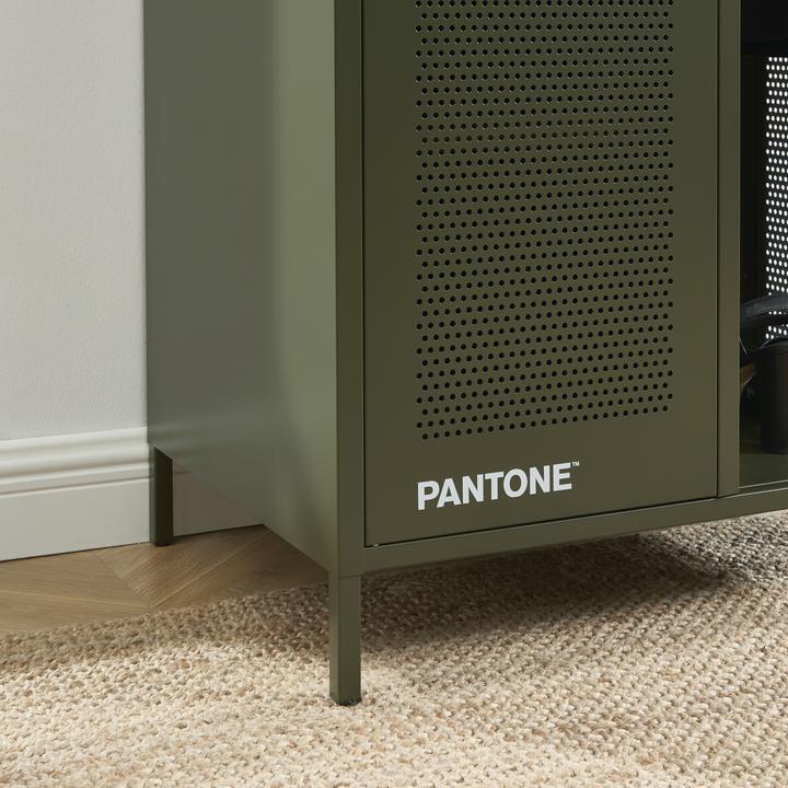 Actual product image Pantone Cloakroom