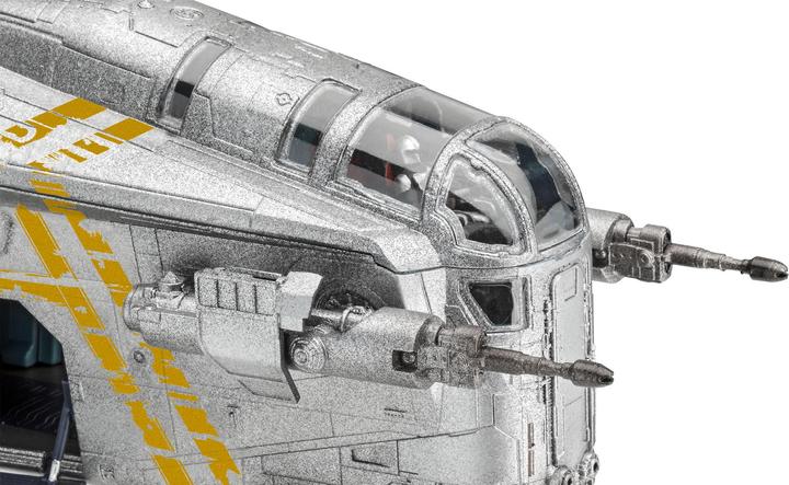 Actual product image Revell The Mandalorian: The Razor Crest