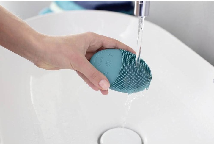 Actual product image Beurer FC 52 Face brush