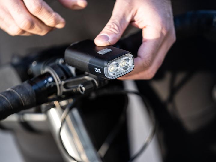 Produktbild BBB Lenkerhalter BBB-Lights Centermount 2.0