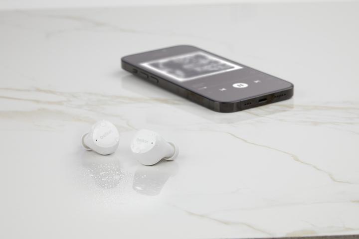 Produktbild Belkin Auc009btwh Soundform Bolt True (Keine Geräuschunterdrückung, 38 h, Kabellos)