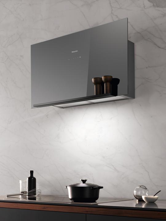Actual product image Miele DA 9092 W Screen (Wall hood)
