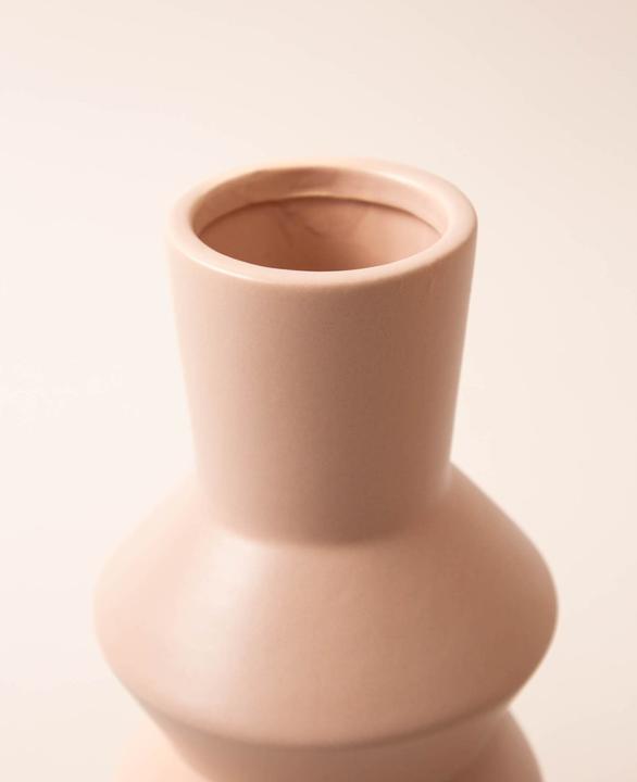 Actual product image Esmée Ceramic Vase Old Pink