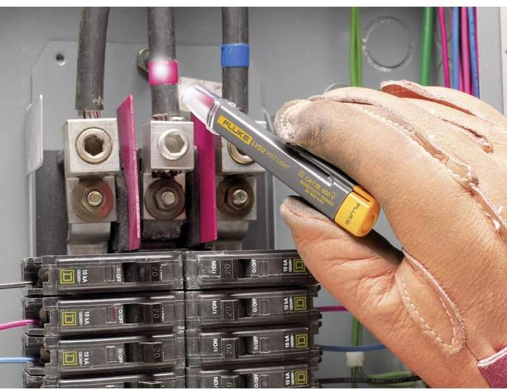 Actual product image Fluke LVD2 Multi-Tester 600 V CAT IV (CAT IV 600V)