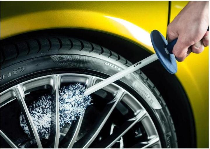 Actual product image Gyeon Rim brush Q2M WheelBrush Large