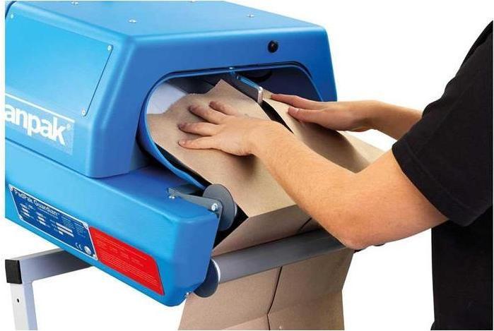 Actual product image Transpak Filling paper PadPak Guardian 1-ply length 180m width 380mm virgin fibre