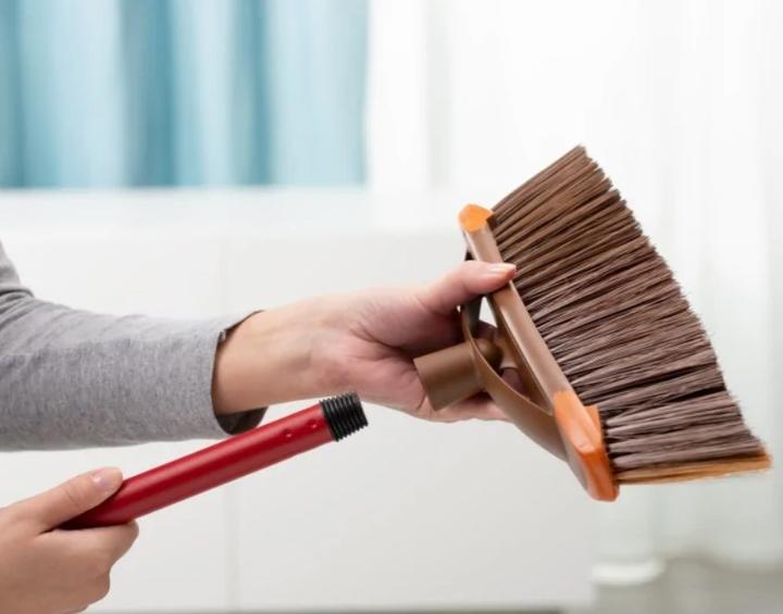 Actual product image Vileda Brush 2in1 (1 pcs.)
