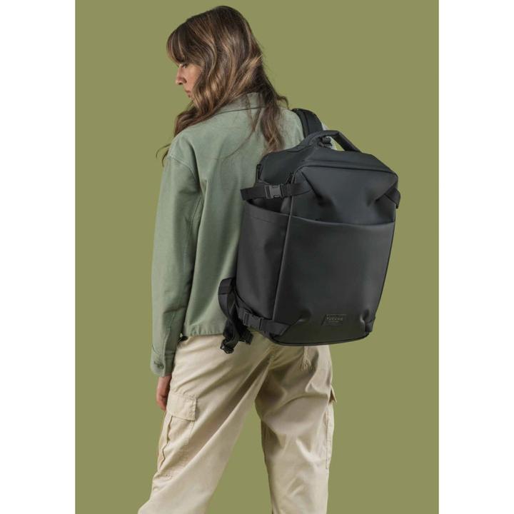 Actual product image Tucano Tugo' M Dry 15.6" Backpack, black (23 l)
