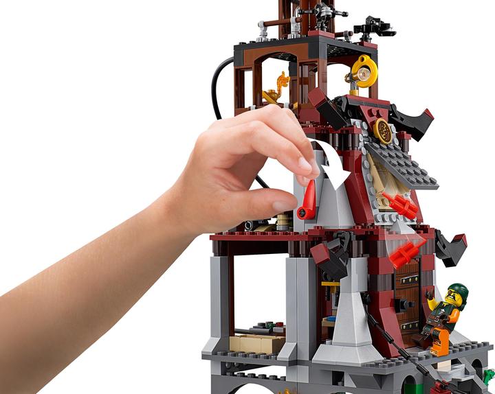 Actual product image LEGO Ninjago The Lighthouse Siege (70594, LEGO Ninjago)