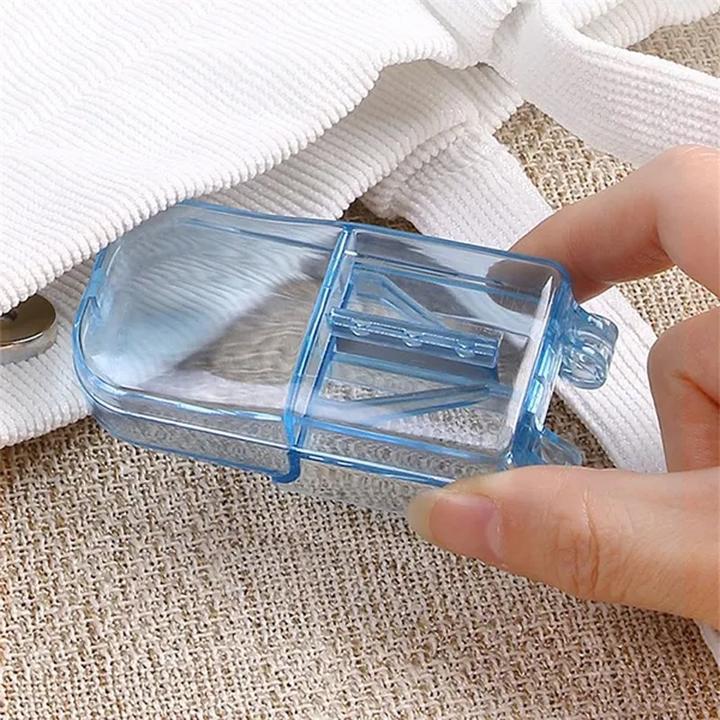 Actual product image Cbx Tablet divider with storage and stainless steel blade