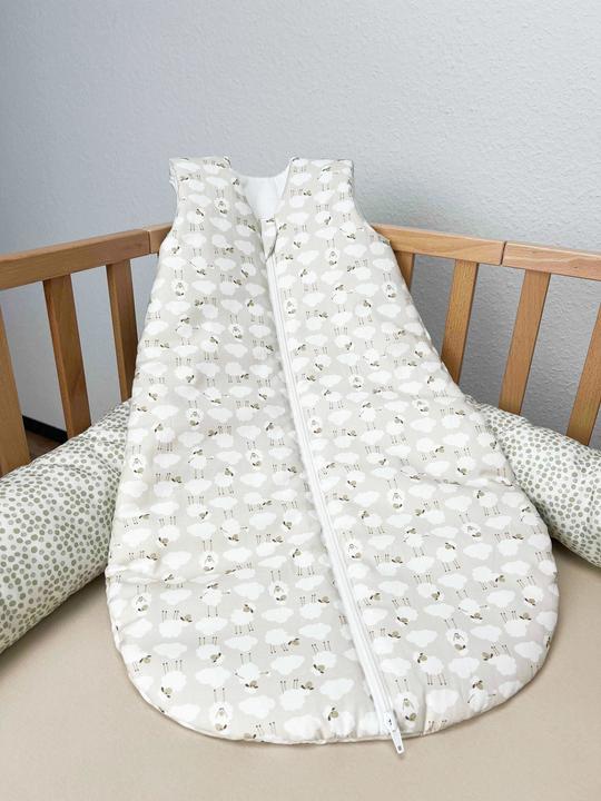 Immagine prodotto Odenwälder Sacco a pelo invernale per neonati imbottito Wildlife Green taglia 90 (90 cm)