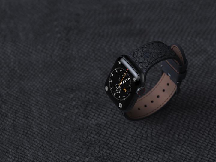 Produktbild Njord Vindur Watch Strap for Apple Watch 44/45mm (45 mm, Veganes Leder, Edelstahlverschluss, Lachsleder)