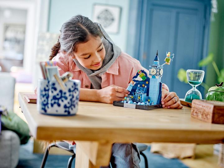 Produktbild LEGO Disney Peter Pans & Wendys Flug über London (43232, LEGO Disney)