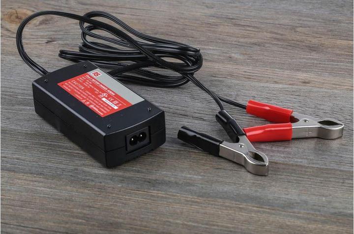 Image du produit RS PRO Charg. batt. plomb, 3 niv., 24 V 2,0 A (Chargeurs sans batterie)