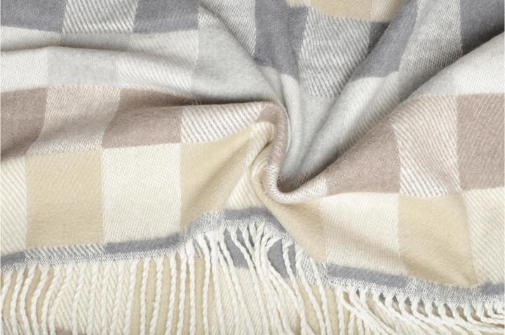 Image du produit Hubatka Couverture Carreaux 150 x 200 cm, Beige/Bleu (150 x 200 cm)