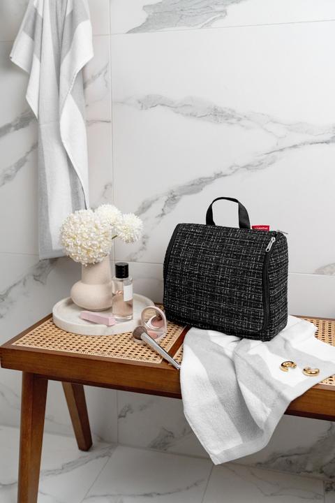 Actual product image reisenthel toiletbag XL bouclé black (4 l)