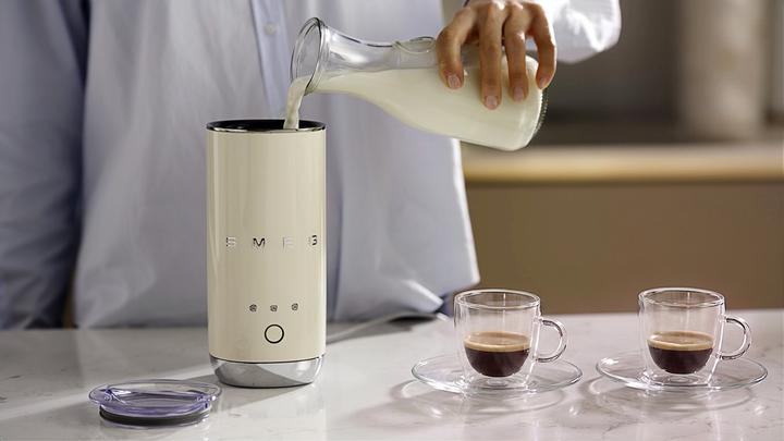 Produktbild Smeg Milchaufschäumer (180 ml)