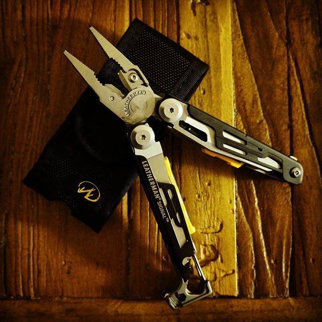 Produktbild Leatherman Signal Samurai Edition Damascus (19 Funktionen)