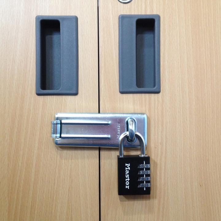 Produktbild Master Lock Zahlenschloss 7640EURDBLK