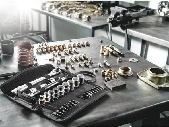 Actual product image Wera 8100 SB 11 Zyklop Metal Ratchet Set (3/8")