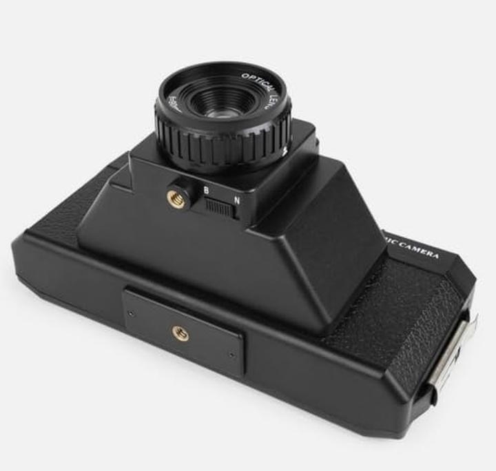 Actual product image Holga 120N Pan