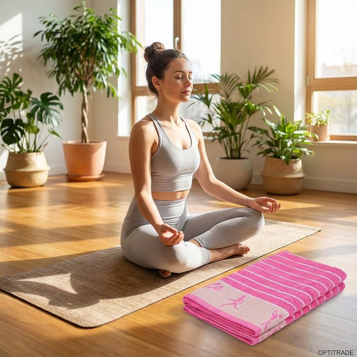 Actual product image Champ Sports towel (120 x 60 cm)