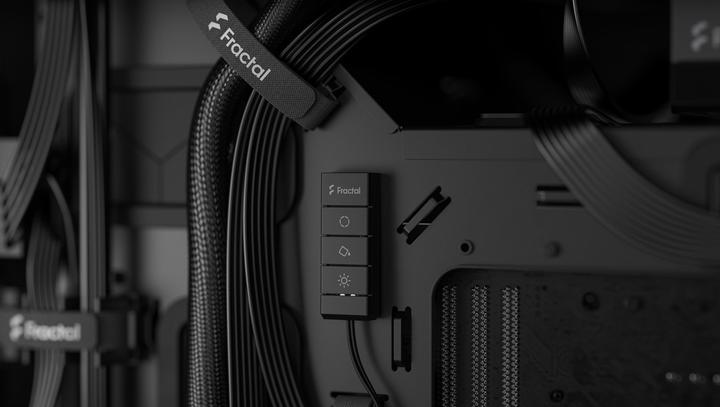 Produktbild Fractal Lüfter FRACTAL-DESIGN Adjust 2 Fan controller