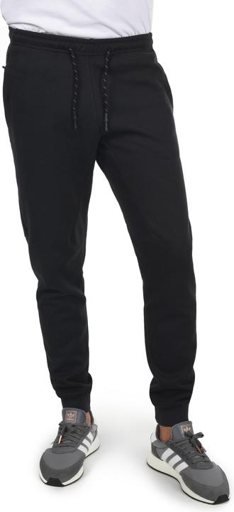 Black (999)