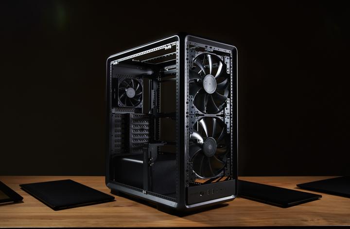 Actual product image Cooler Master CoolerMaster Geh MasterFrame 500 Mesh Black (Mini-ITX, E-ATX)
