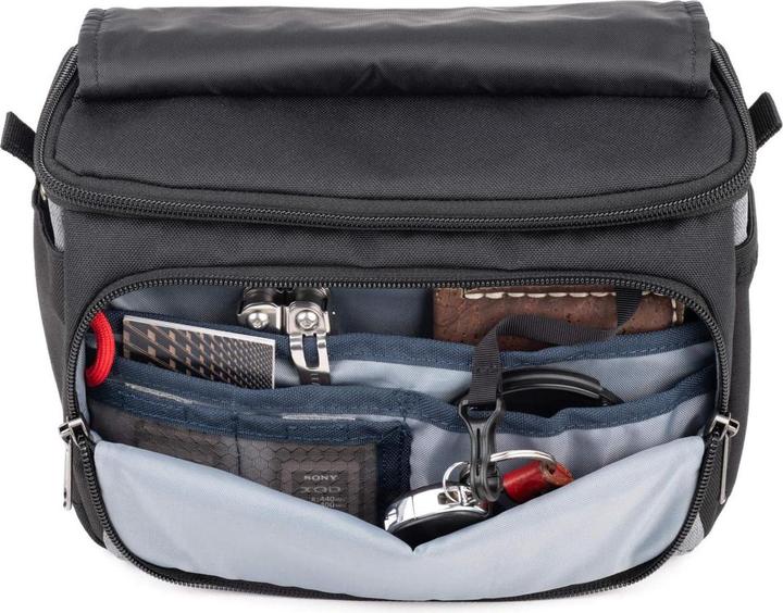 Actual product image Think Tank Mirrorless Mover 20 grey (new)