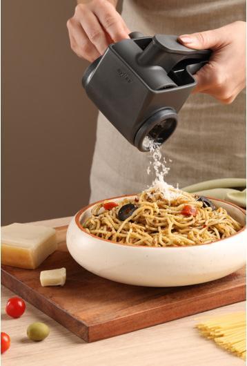 Actual product image Zyliss Classic Käsereibe