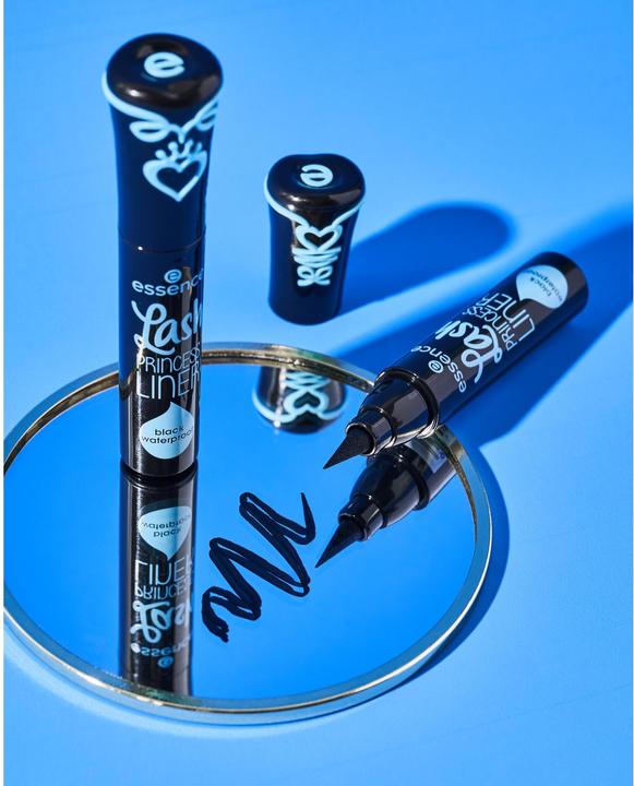 Actual product image essence Princess Liner (01 Black)
