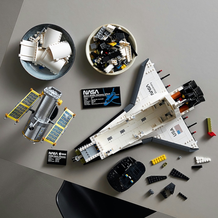 Productafbeelding LEGO NASA Space Shuttle Discovery (10283, LEGO Zeldzame Sets)