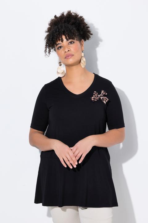 Image du produit Miamoda Damen grosse Grössen T-Shirt, weite A-Linie, abnehmbare Leo-Brosche schwarz 50 840497100-50 (50)