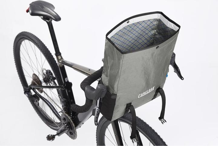 Immagine prodotto Camelbak Pacchetto manubrio M.U.L.E. 12 (12 l, Borsa manubrio)