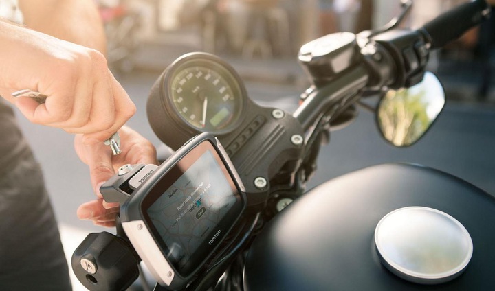 Produktbild TomTom Rider 410 WORLD (4.30")
