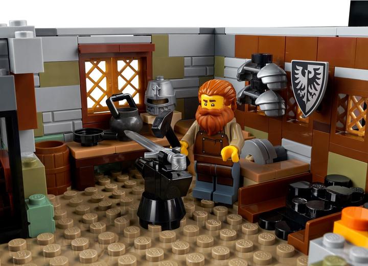 Produktbild LEGO Mittelalterliche Schmiede (21325, LEGO Ideas, LEGO Seltene Sets)