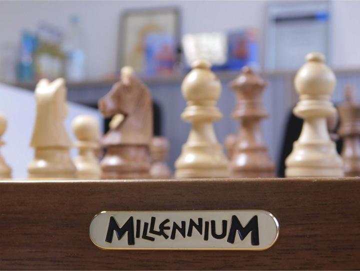 Actual product image Millennium The King Performance